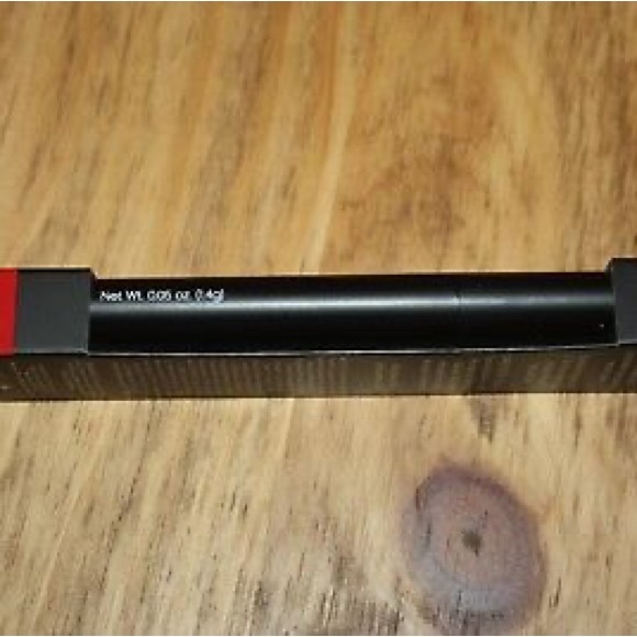 NWT E.L.F. MATTE LIP COLOR IN "RICH RED" TONE #82466 WITH SHARPENER ELF COS - Picture 4 of 6